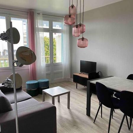 Bel Appartement Centre Ville De ビアルゾン エクステリア 写真